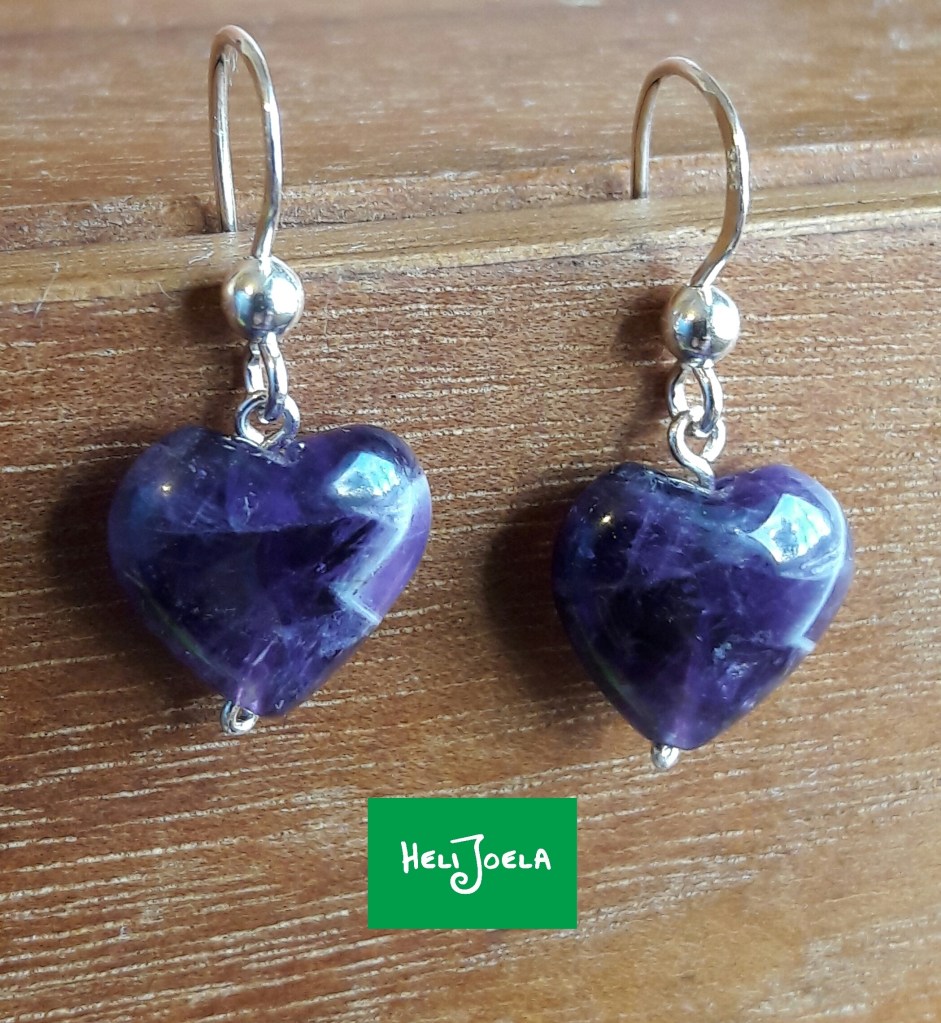 Ihanat sydämen muotoiset Ametistit hopeassa ❤️